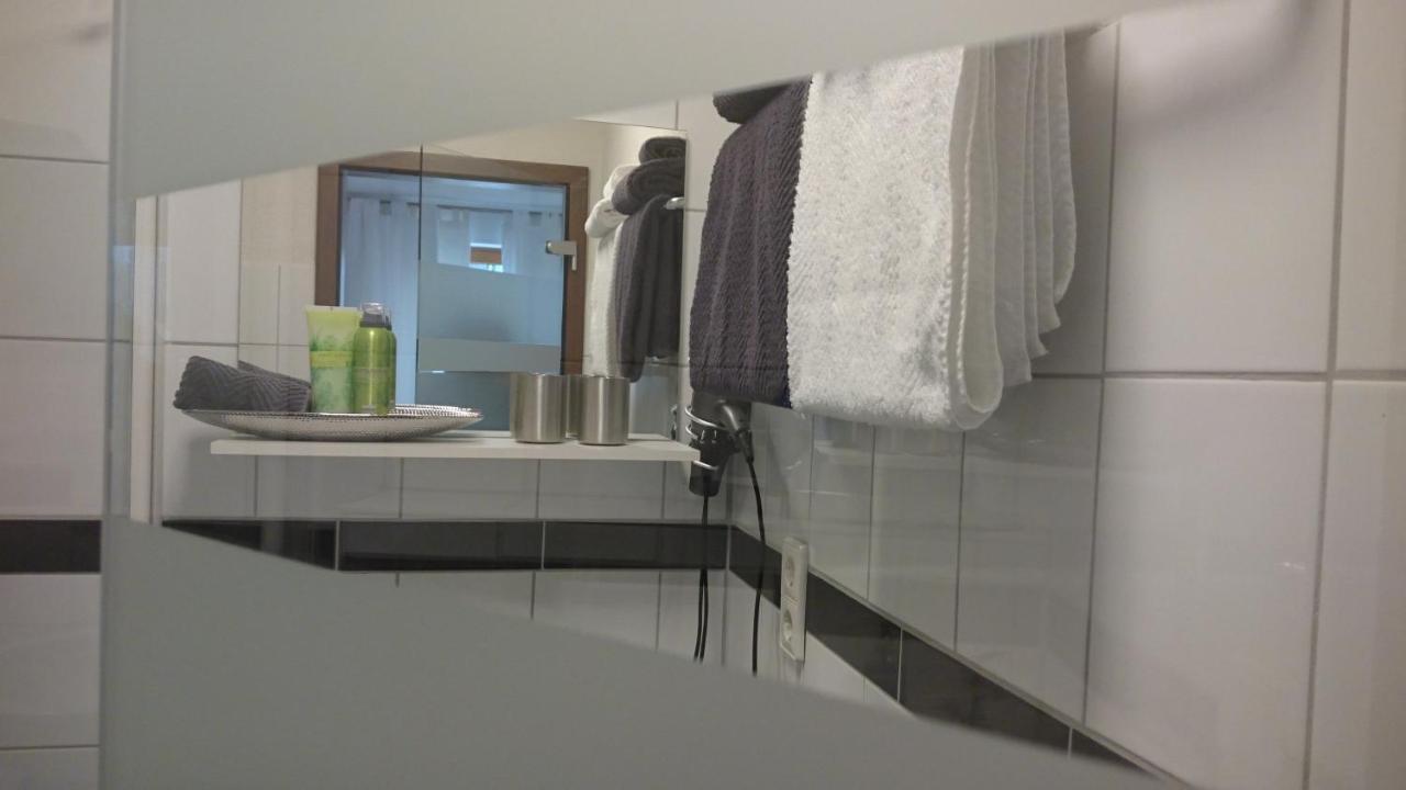 K82 Studio Hotel Relax&Work Kirchentellinsfurt Екстериор снимка